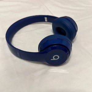Beats Solo 2 wireless headphones